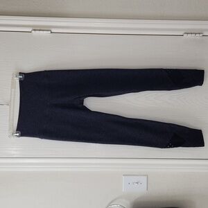 Beyond Yoga Spacedye Dark Grey/Black with Black Mesh Stripes Detailing Size M